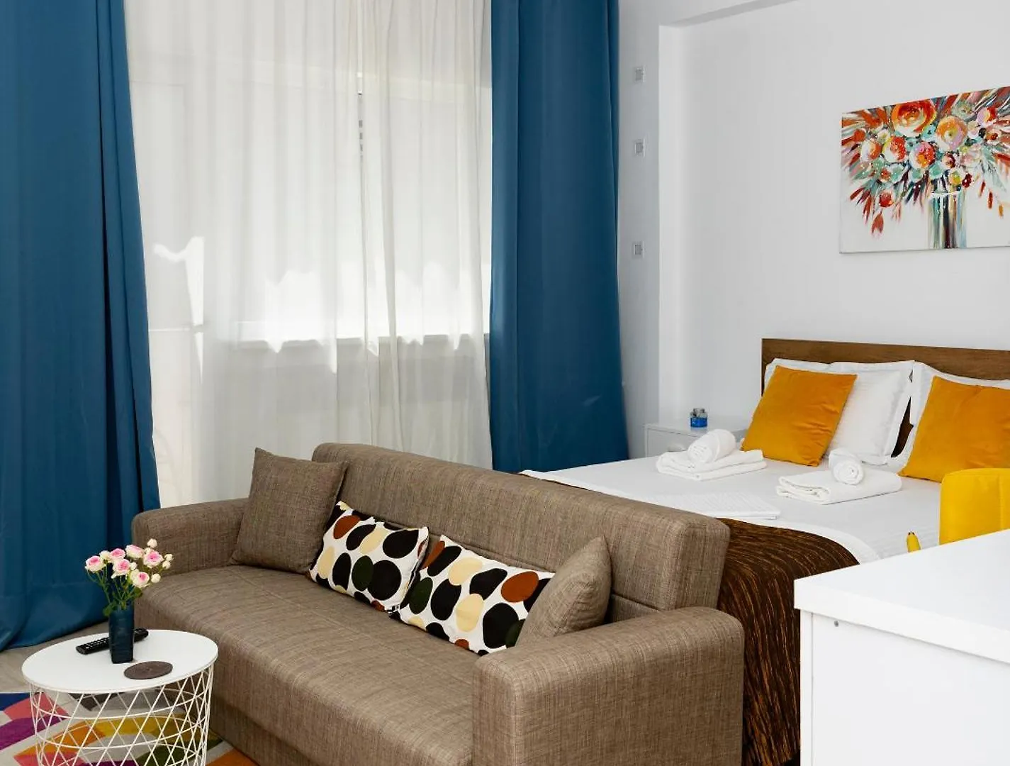 Apartment Old City Deluxe Studio Universitate Bucharest
